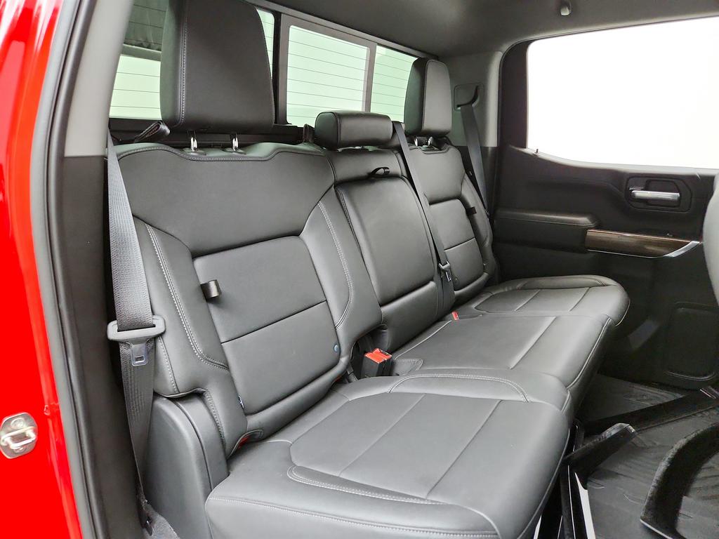 2021 Chevrolet Silverado 1500 LT TB photo