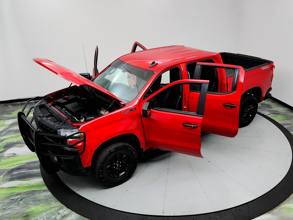 2021 Chevrolet Silverado 1500 LT TB photo