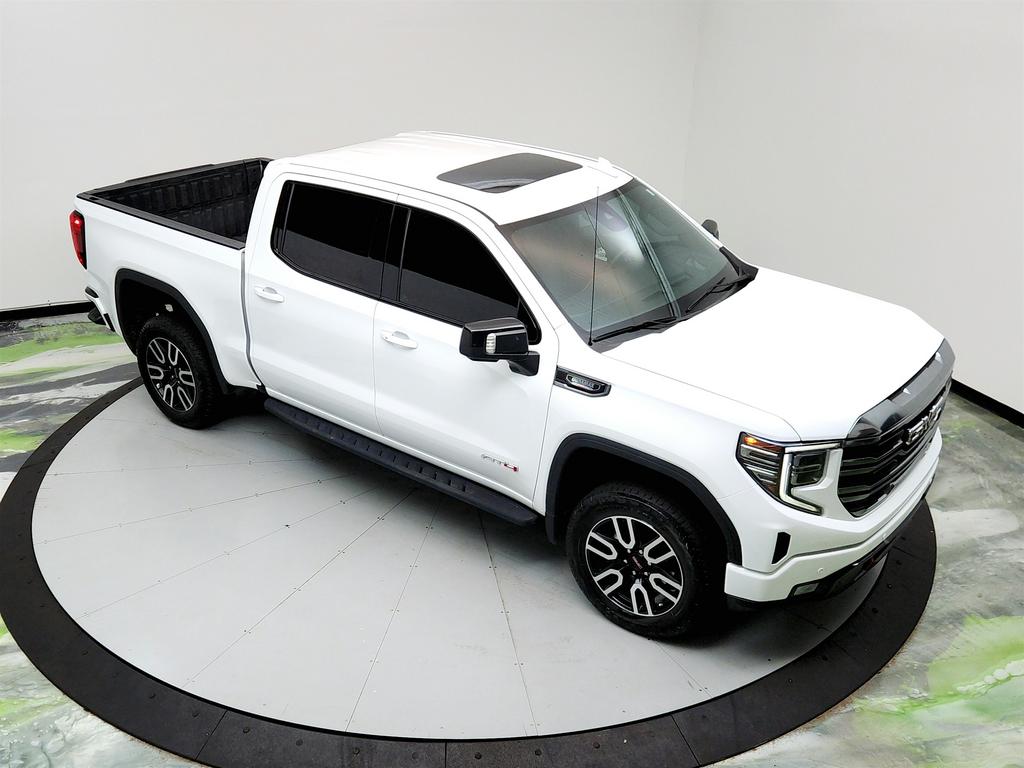 2024 GMC Sierra 1500 AT4 photo