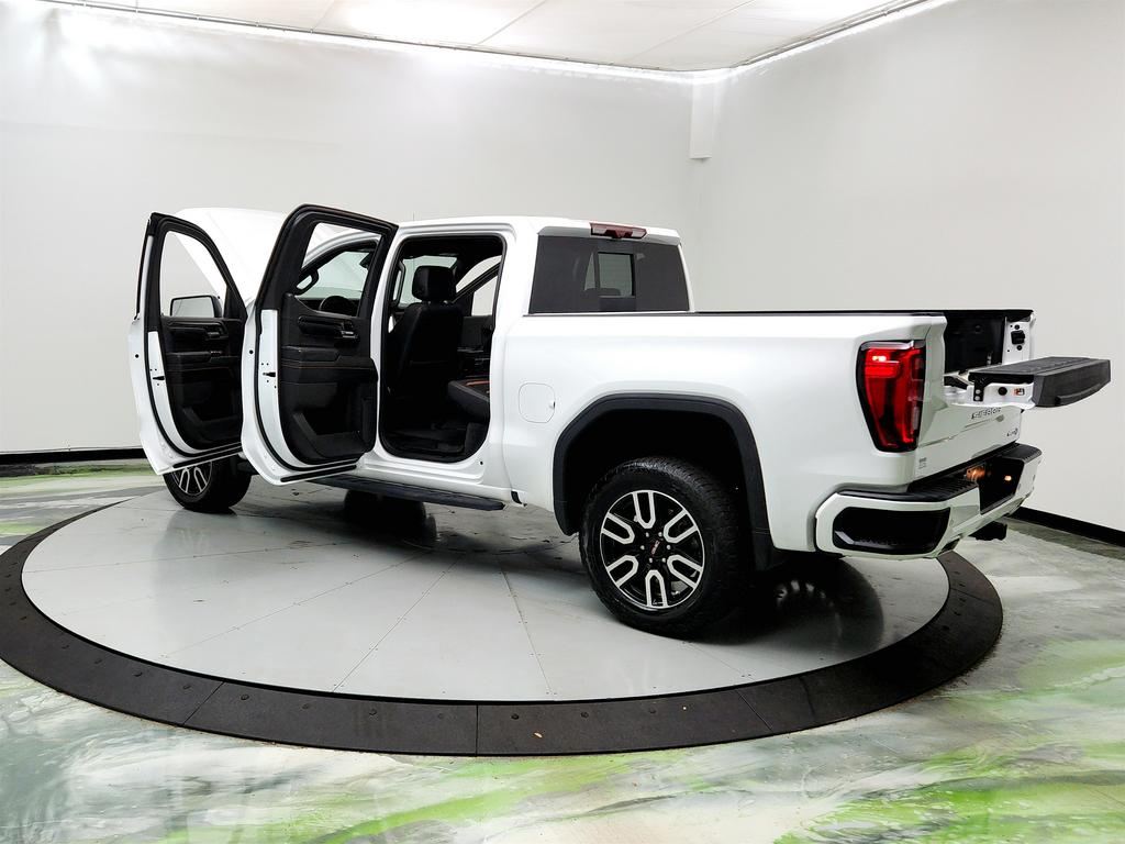 2024 GMC Sierra 1500 AT4 photo