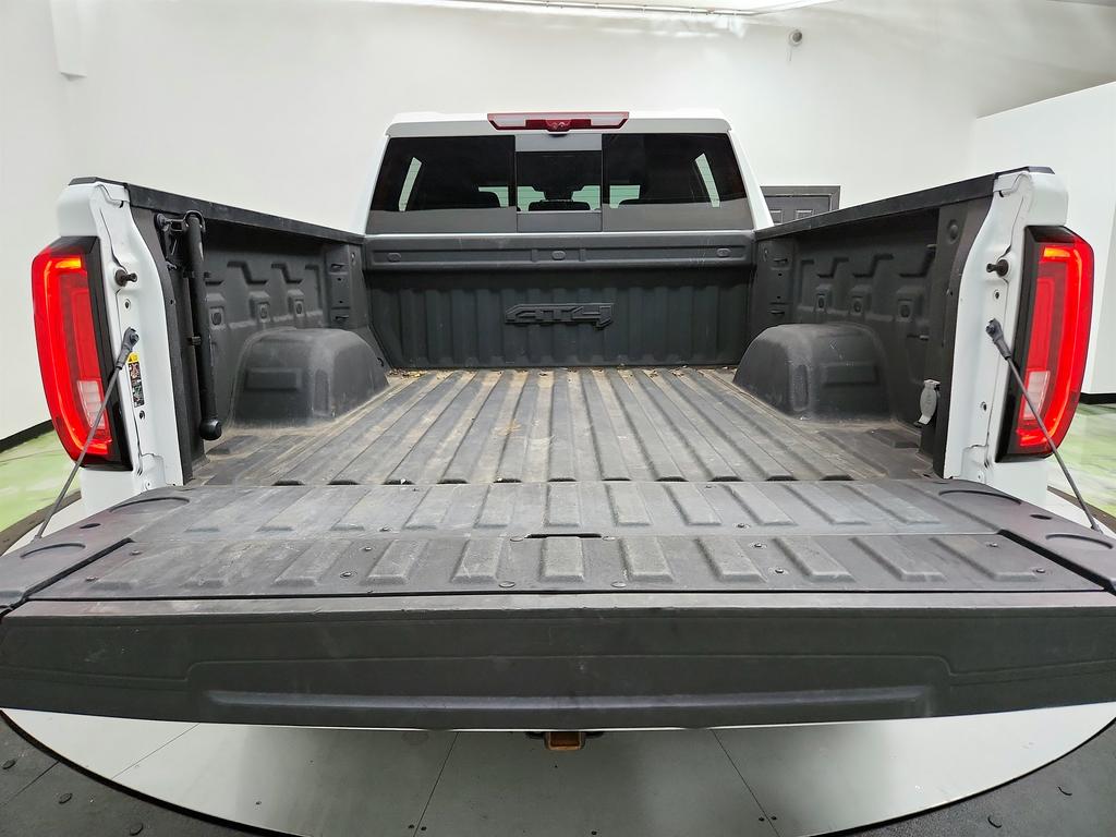 2024 GMC Sierra 1500 AT4 photo