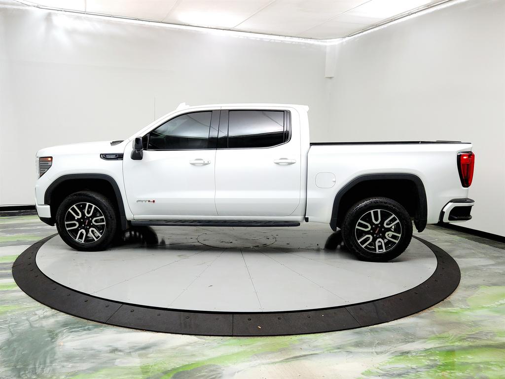 2024 GMC Sierra 1500 AT4 photo