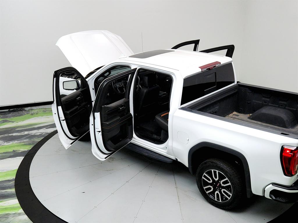2024 GMC Sierra 1500 AT4 photo