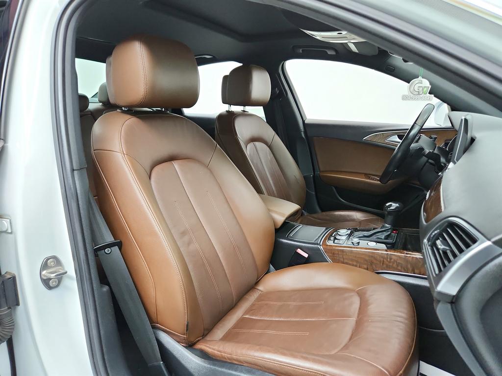 2015 Audi A6 Premium photo