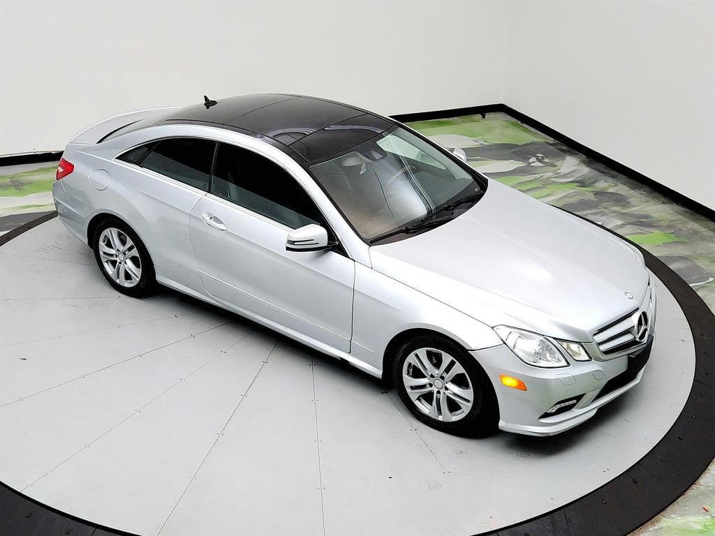 2011 Mercedes-Benz E-Class E550 photo