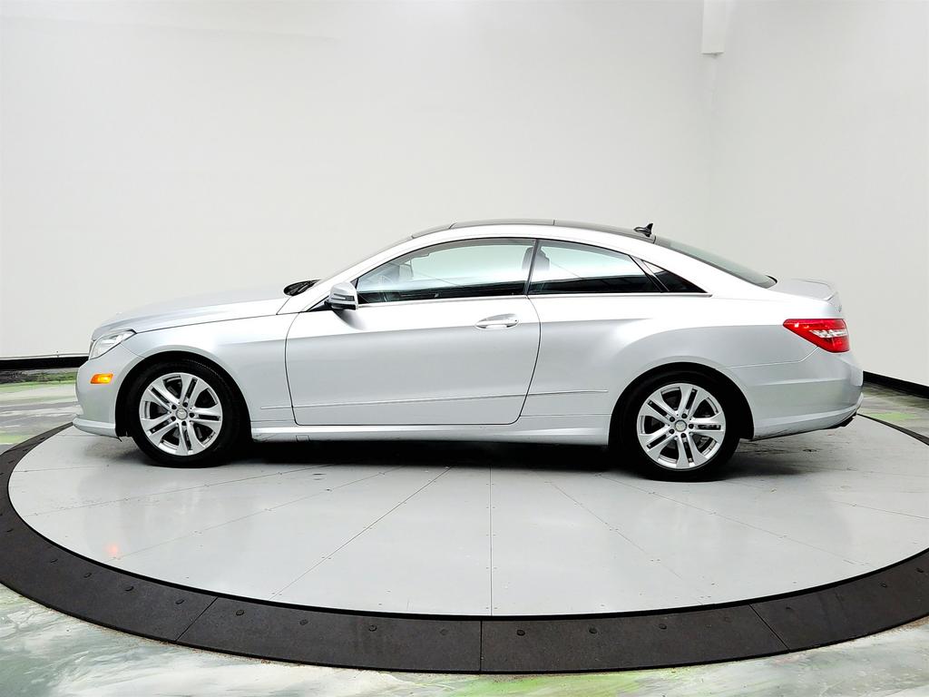 2011 Mercedes-Benz E-Class E550 photo