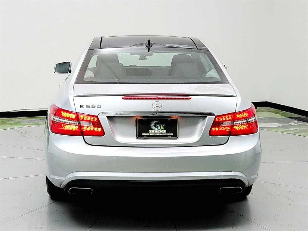 2011 Mercedes-Benz E-Class E550 photo