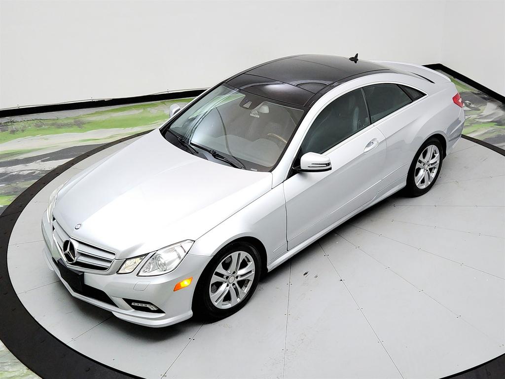2011 Mercedes-Benz E-Class E550 photo
