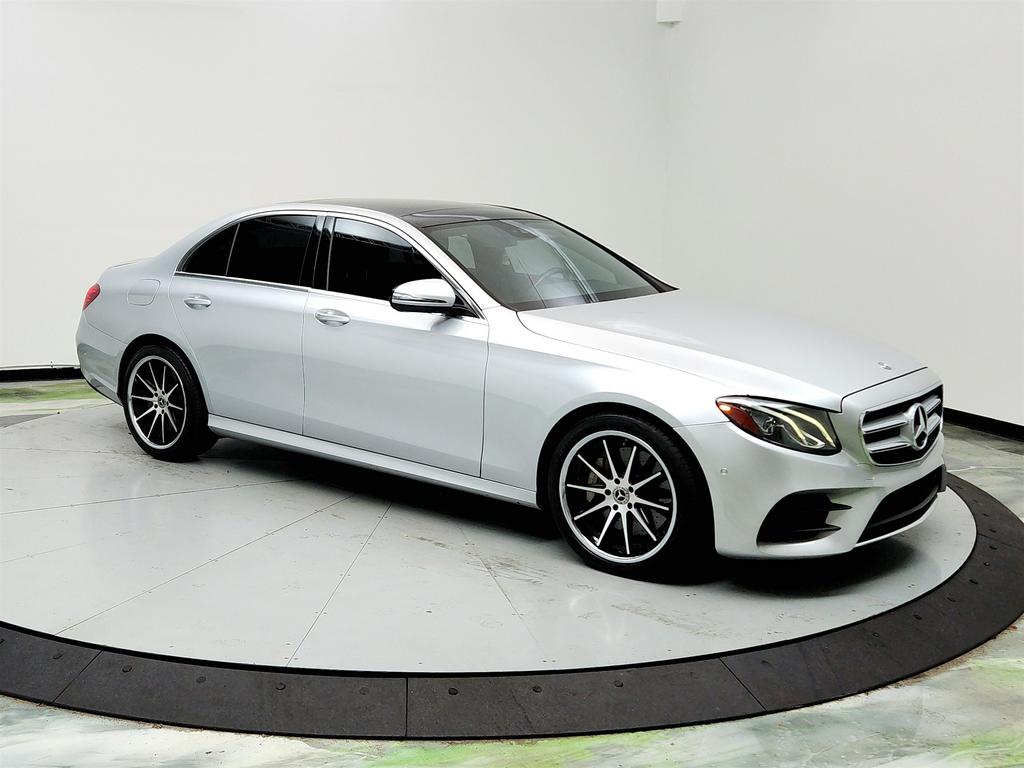 2018 Mercedes-Benz E-Class E400 photo