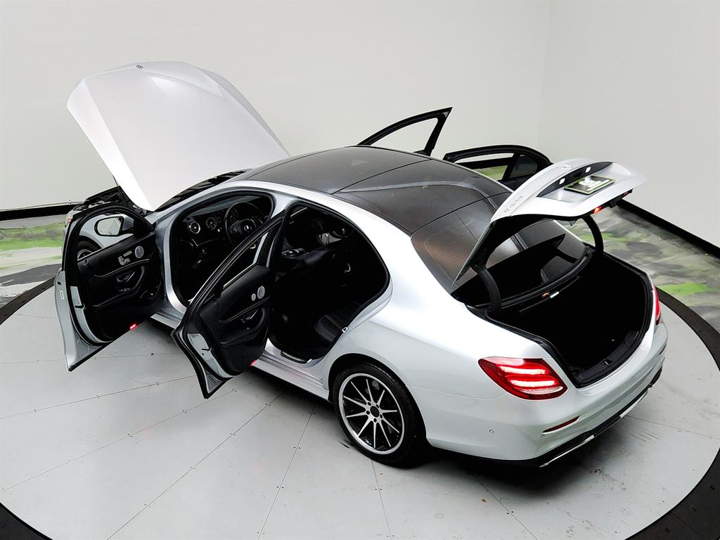 2018 Mercedes-Benz E-Class E400 photo