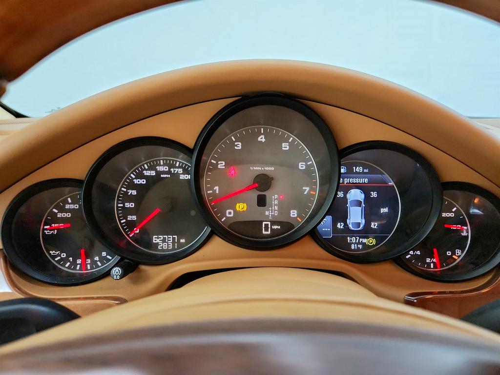 2010 Porsche Panamera S photo