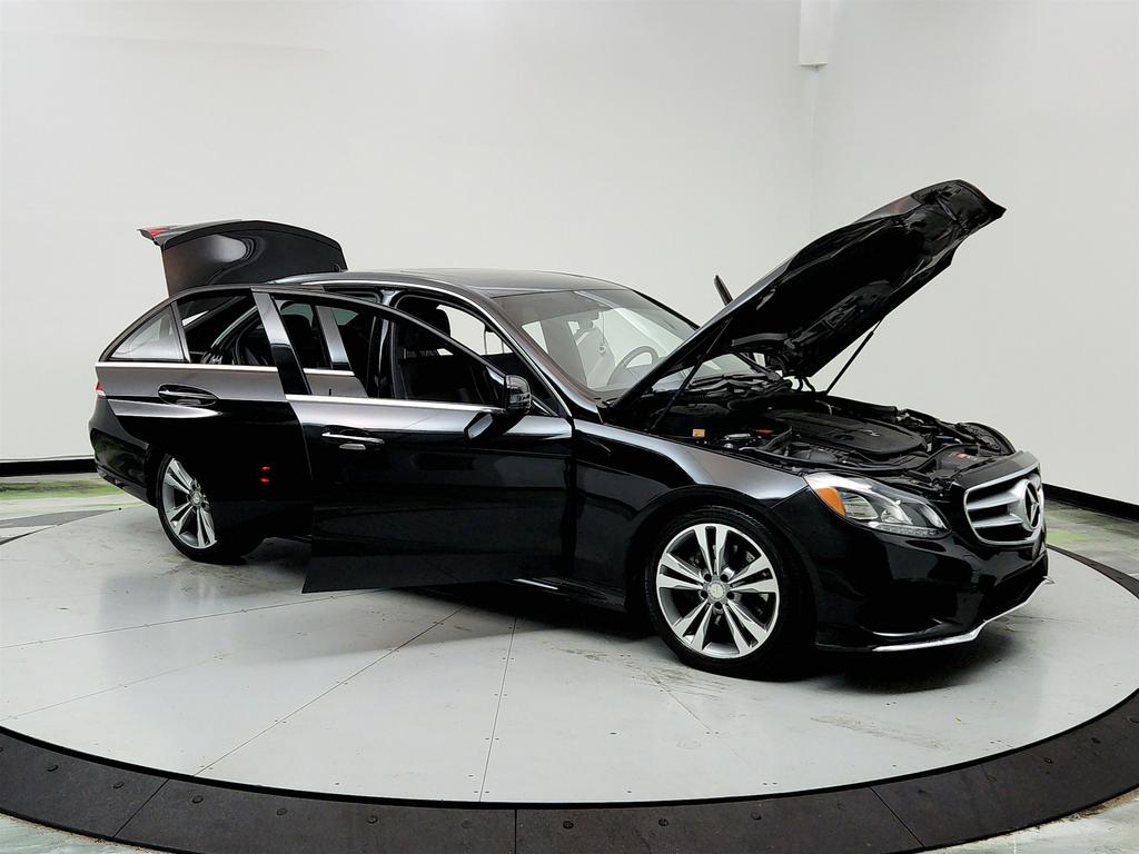 2016 Mercedes-Benz E-Class E350 photo