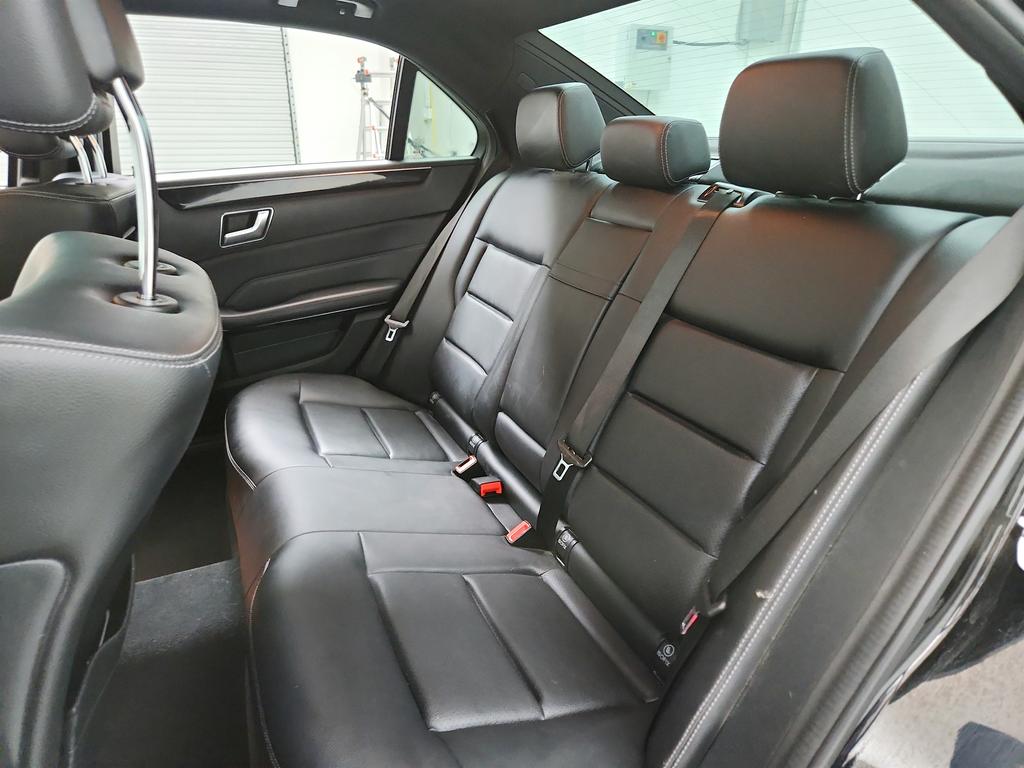 2016 Mercedes-Benz E-Class E350 photo