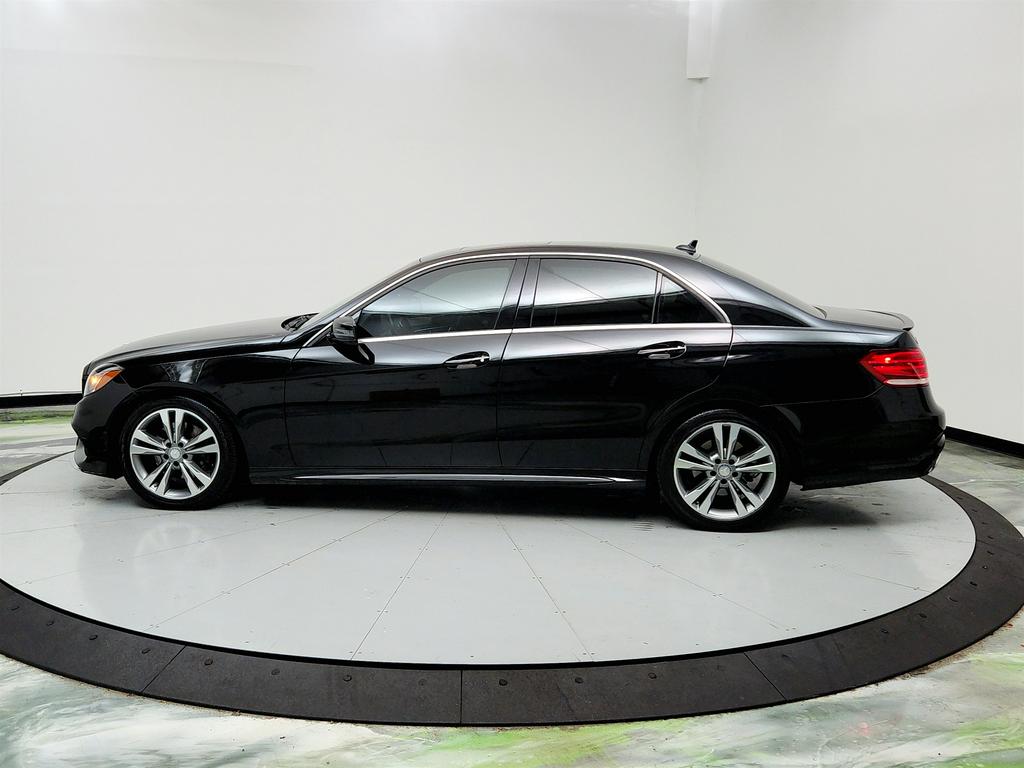 2016 Mercedes-Benz E-Class E350 photo