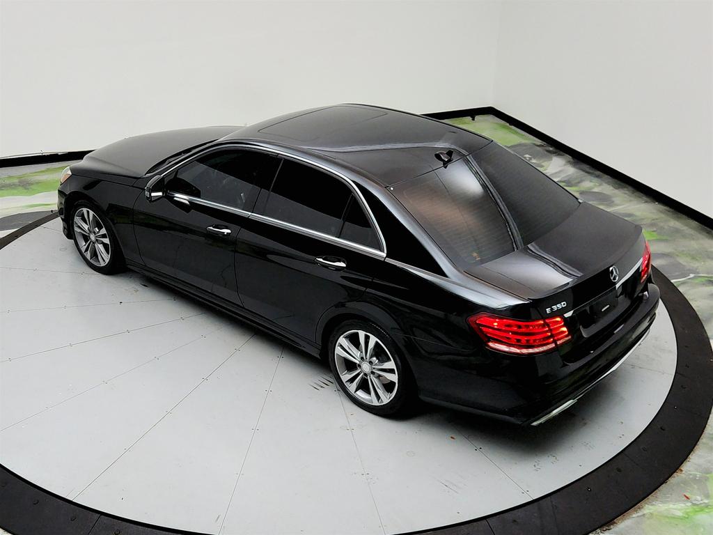 2016 Mercedes-Benz E-Class E350 photo
