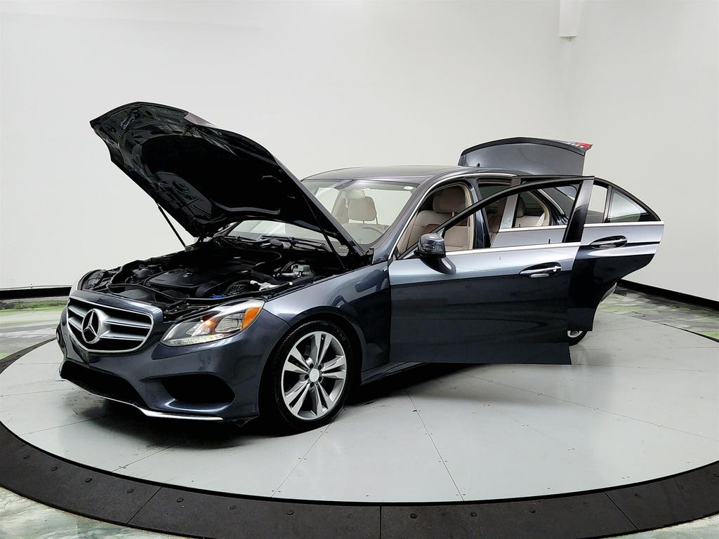 2014 Mercedes-Benz E-Class E350 Luxury photo