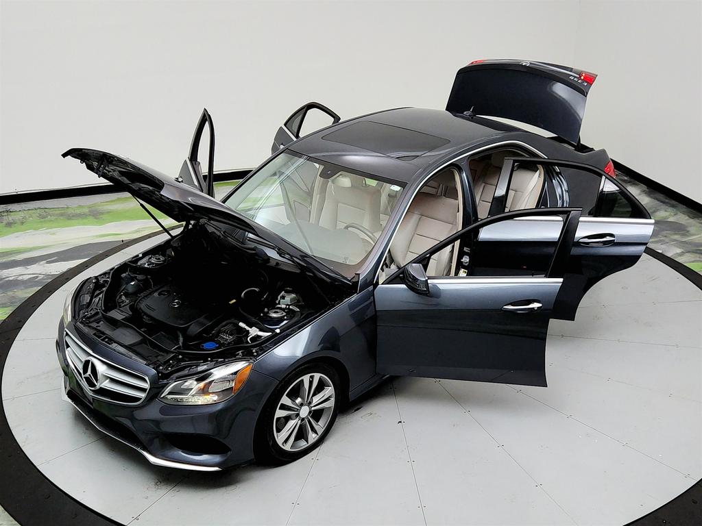 2014 Mercedes-Benz E-Class E350 Luxury photo