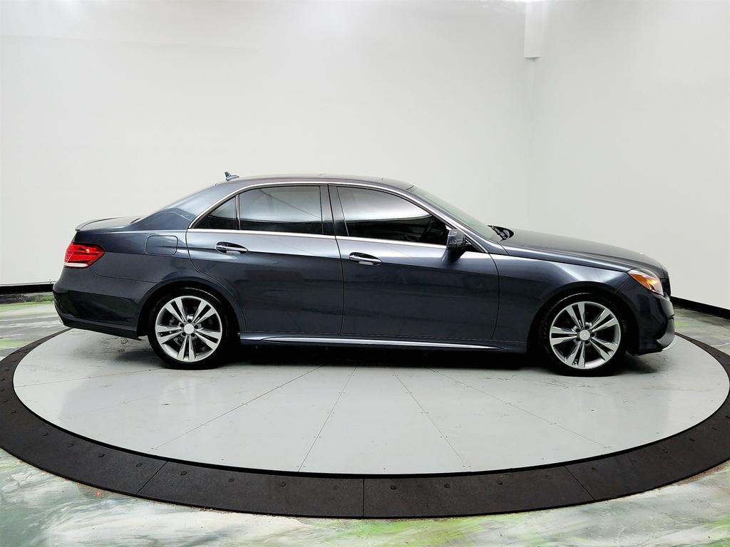 2014 Mercedes-Benz E-Class E350 Luxury photo