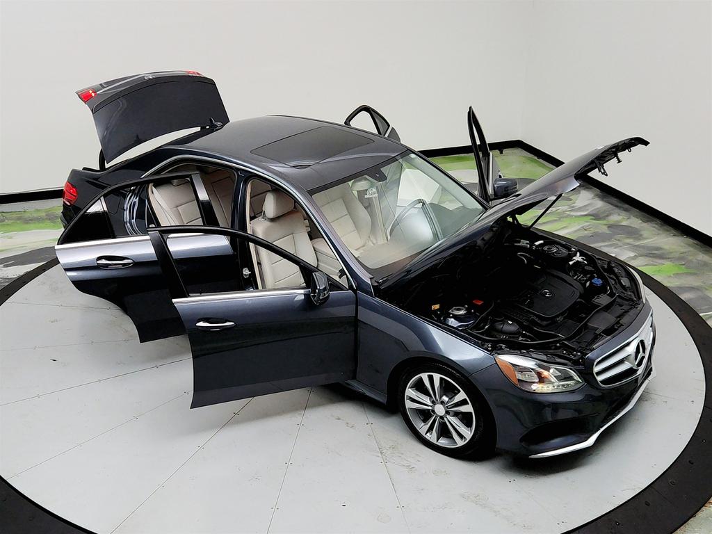 2014 Mercedes-Benz E-Class E350 Luxury photo