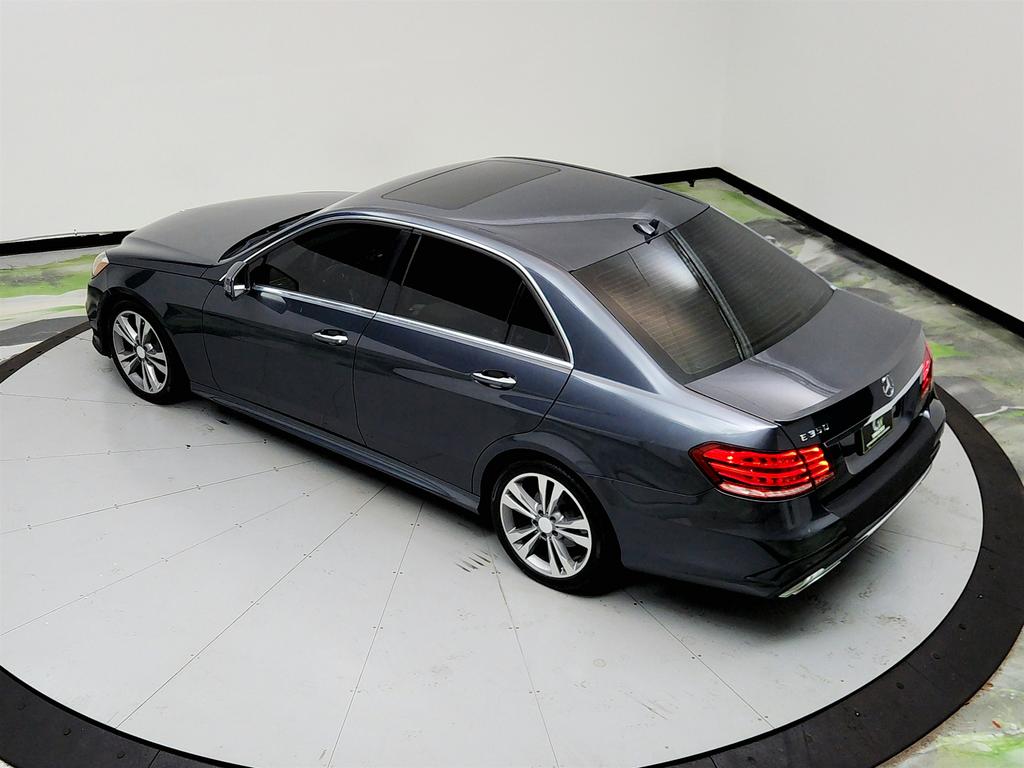 2014 Mercedes-Benz E-Class E350 Luxury photo