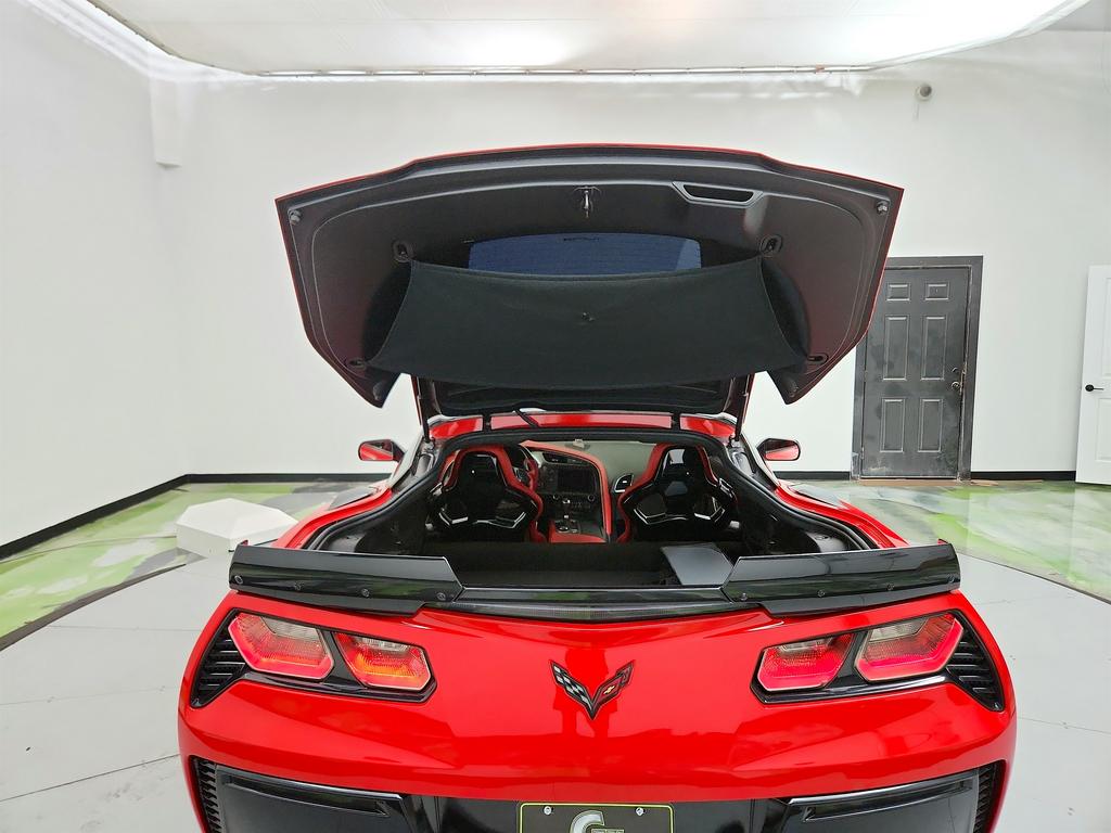 2015 Chevrolet Corvette Z06 photo