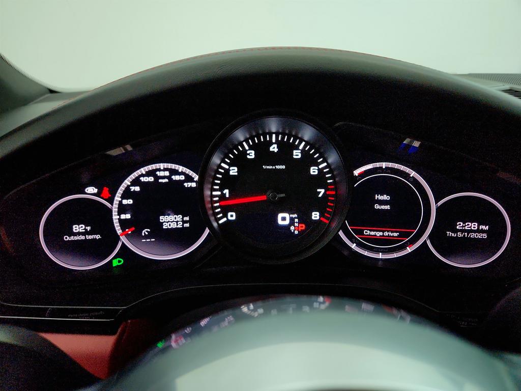 2021 Porsche Cayenne photo