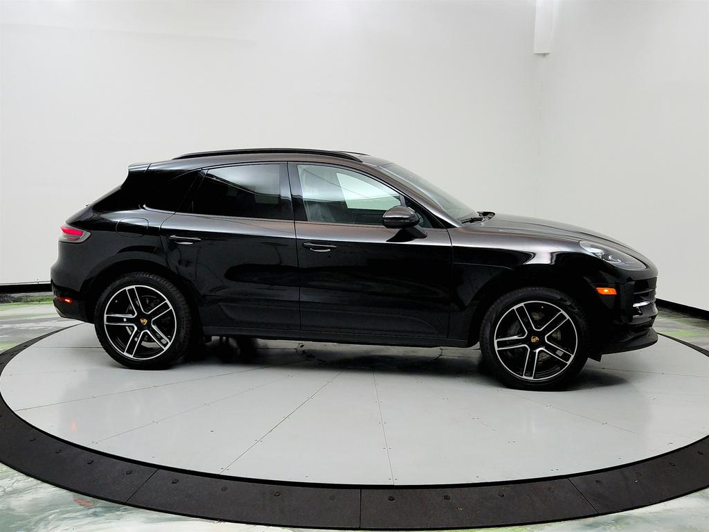 2020 Porsche Macan S photo