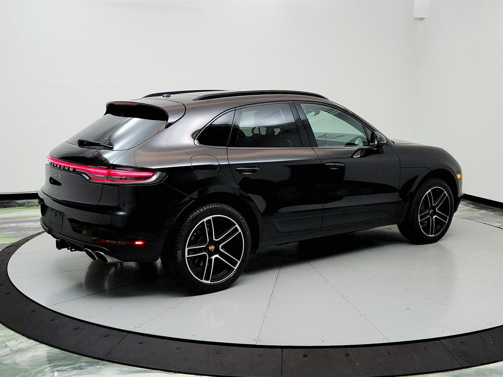 2020 Porsche Macan S photo