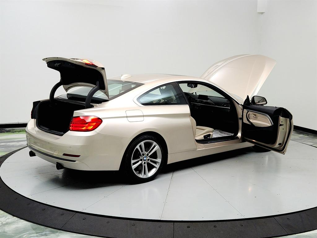 2017 BMW 4-Series 440xi photo