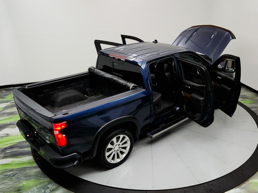 2020 Chevrolet Silverado 1500 High Country photo