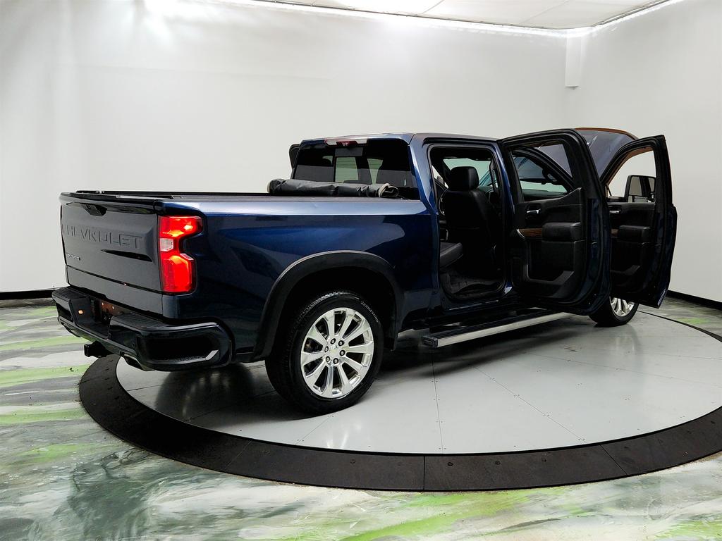 2020 Chevrolet Silverado 1500 High Country photo