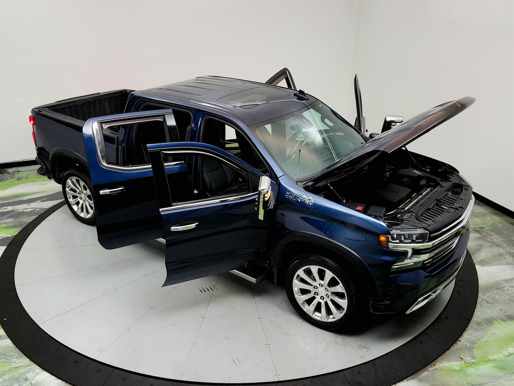 2020 Chevrolet Silverado 1500 High Country photo