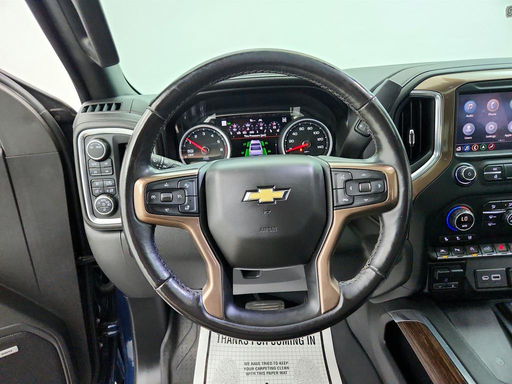 2020 Chevrolet Silverado 1500 High Country photo