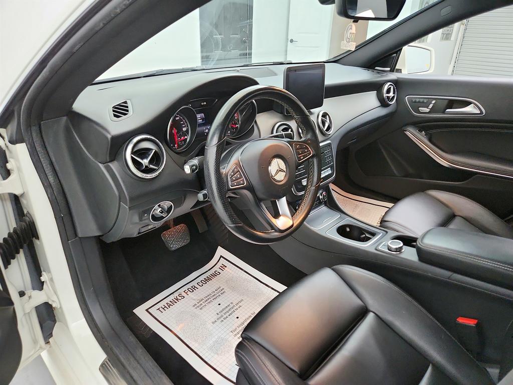 2017 Mercedes-Benz cla CLA250 photo