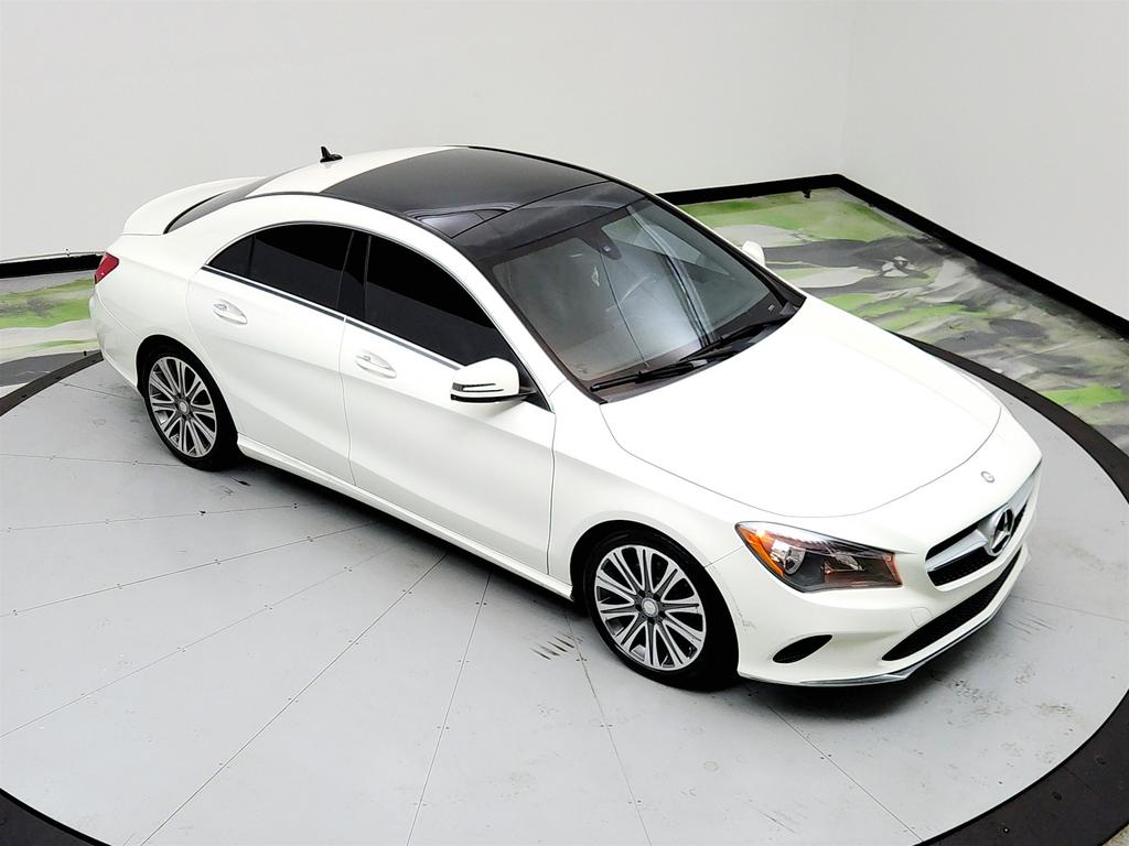 2017 Mercedes-Benz cla CLA250 photo