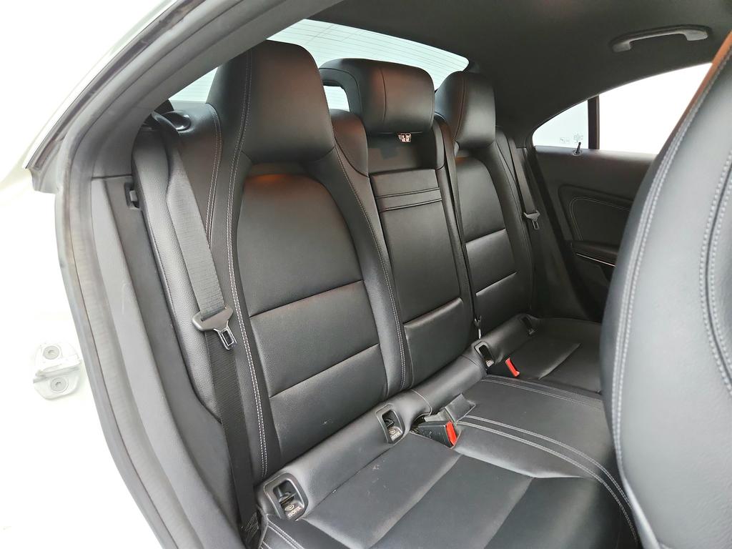 2017 Mercedes-Benz cla CLA250 photo