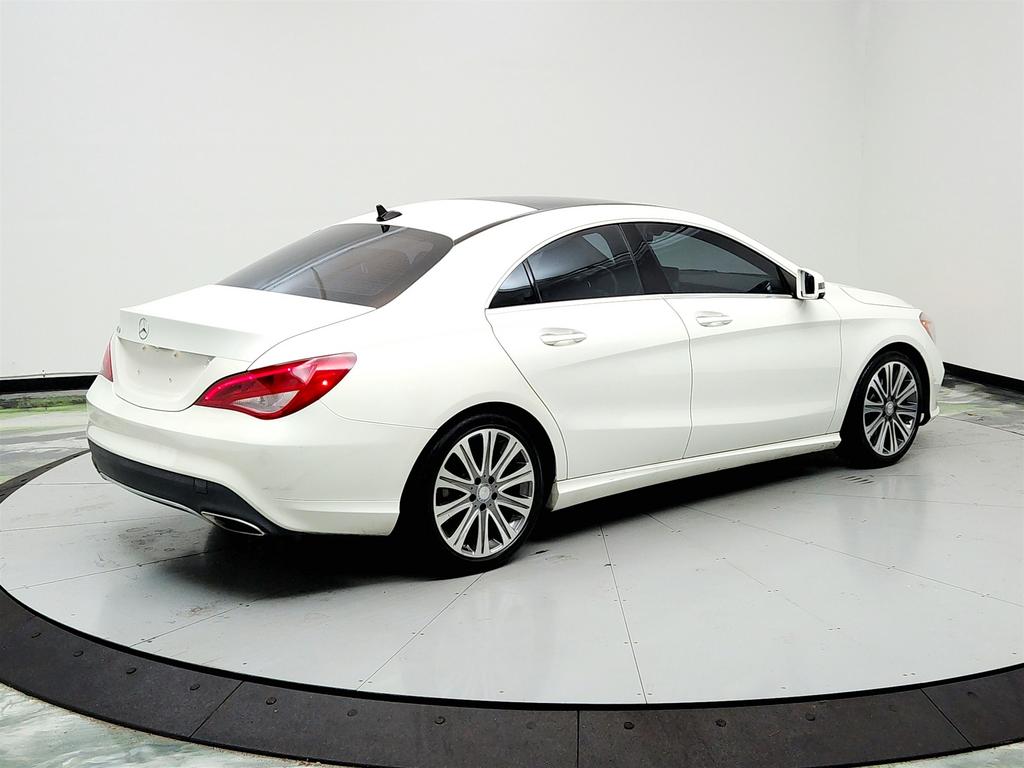 2017 Mercedes-Benz cla CLA250 photo