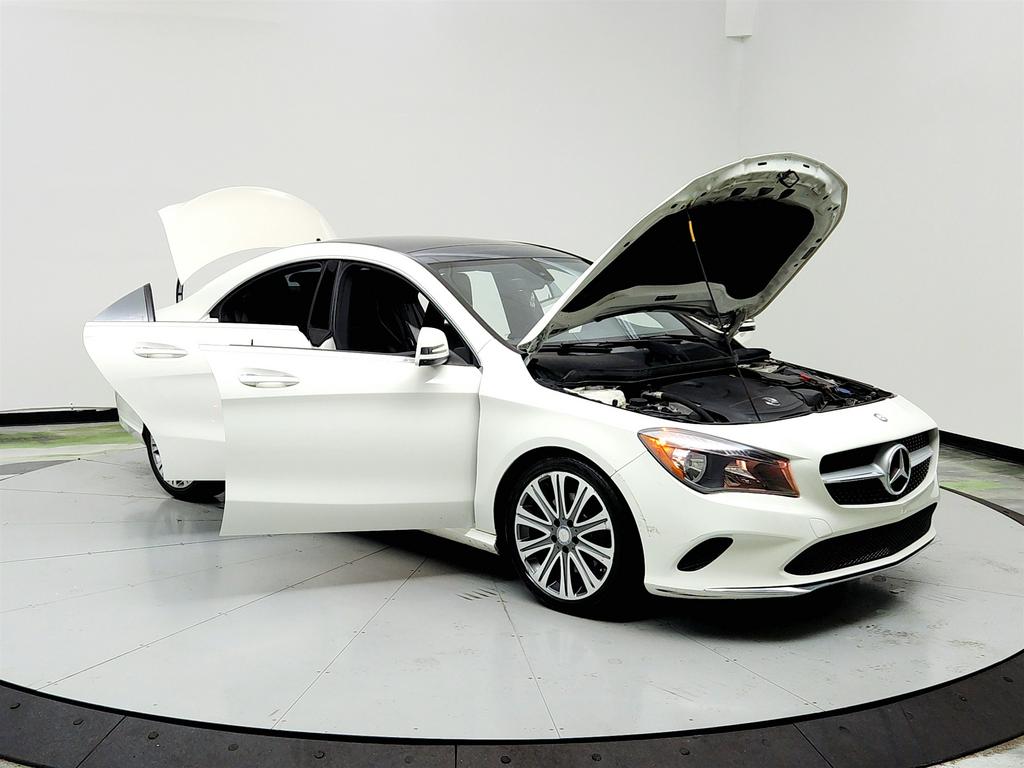2017 Mercedes-Benz cla CLA250 photo