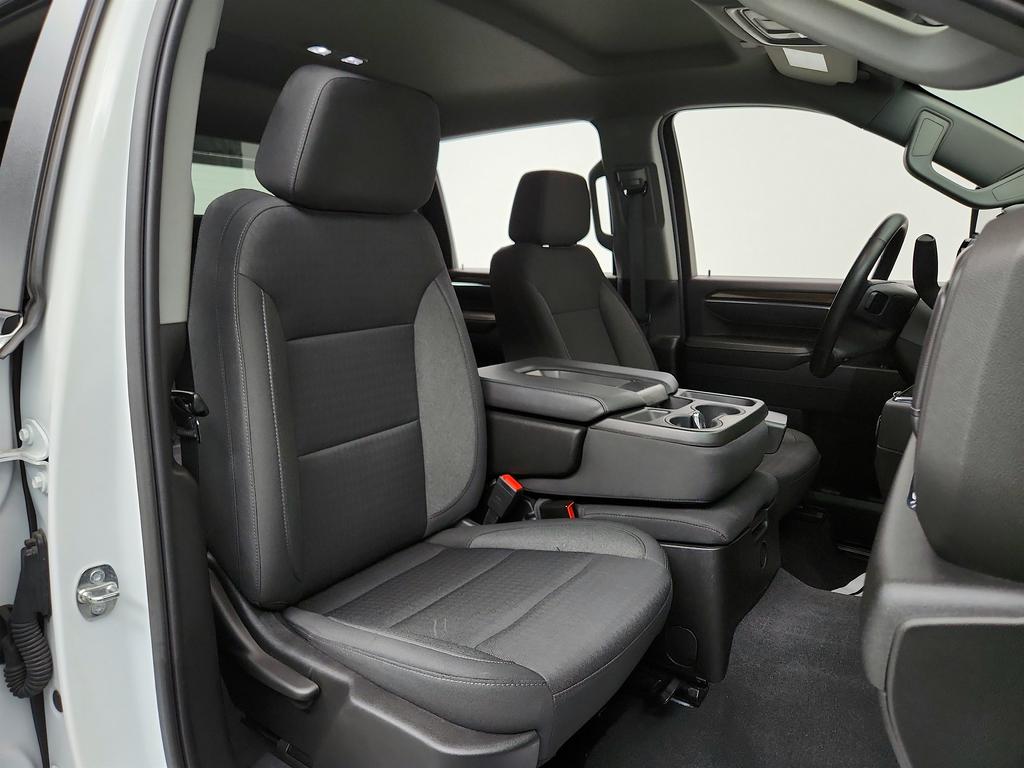 2024 Chevrolet Silverado 2500 LT photo