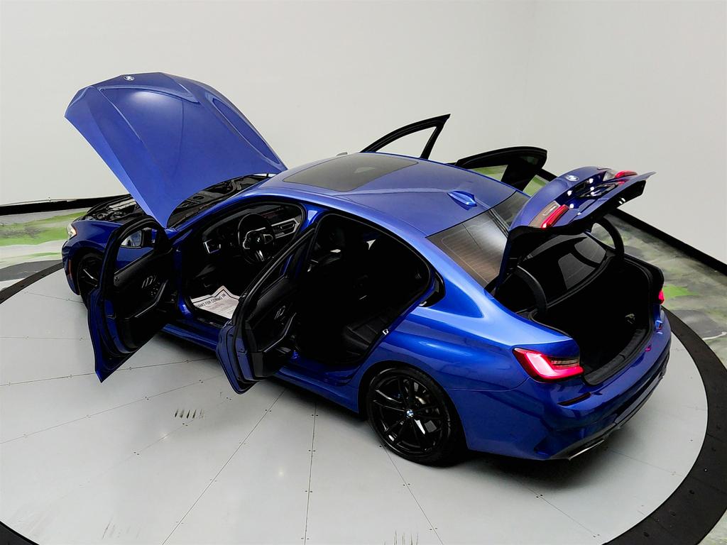 2021 BMW 3-Series M340i photo