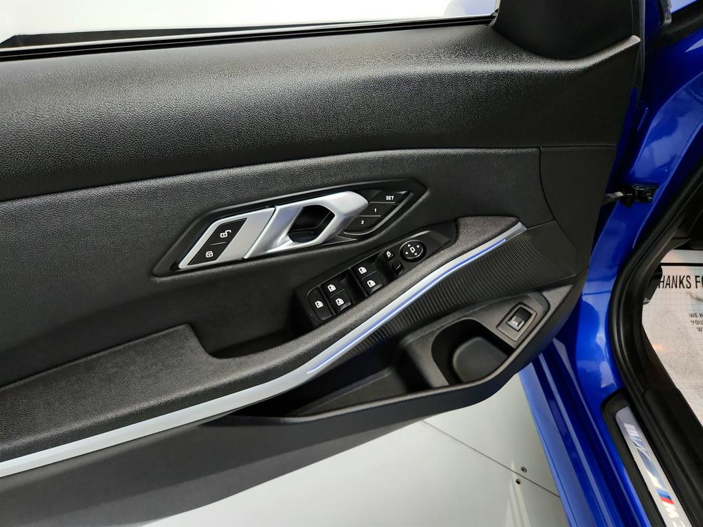 2021 BMW 3-Series M340i photo