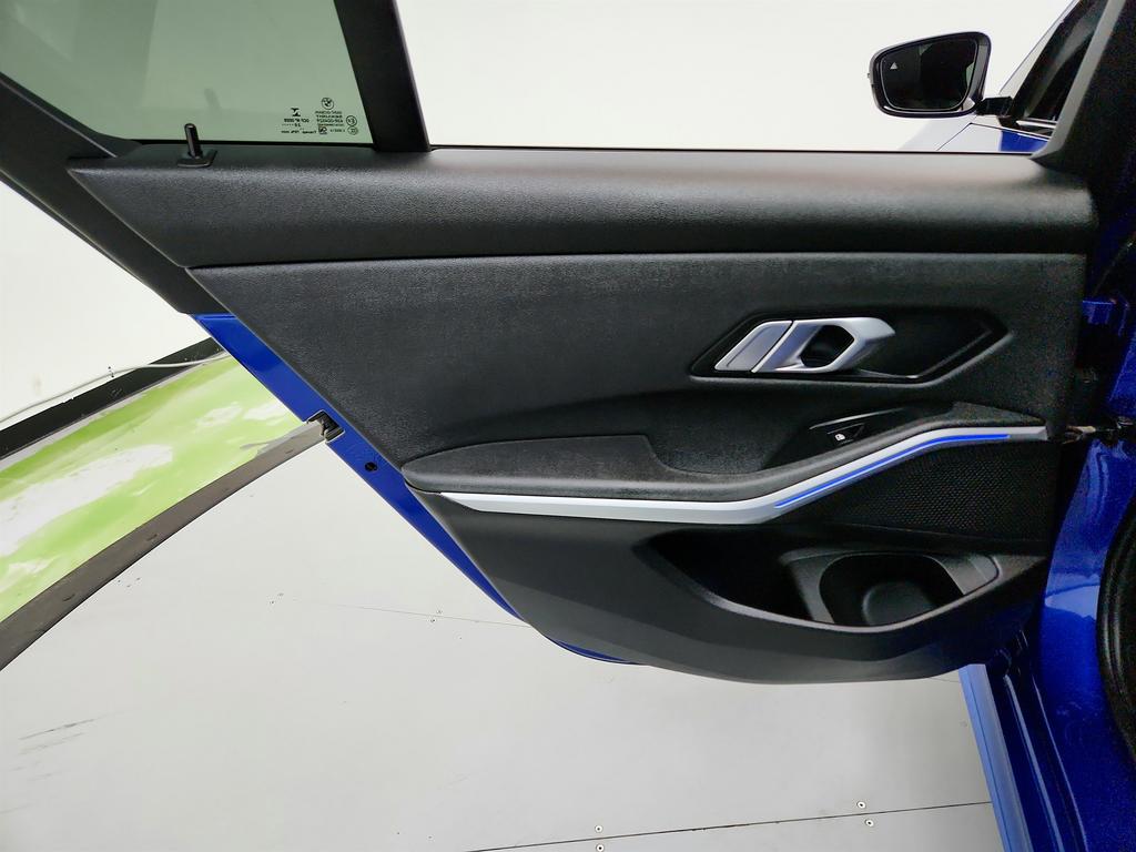 2021 BMW 3-Series M340i photo