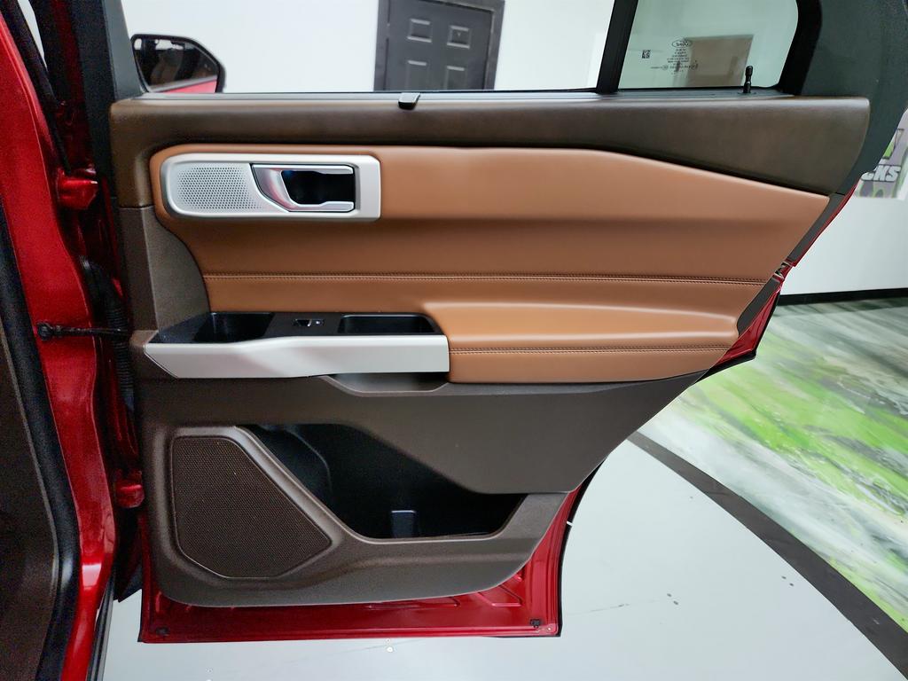 2022 Ford Explorer King Ranch photo