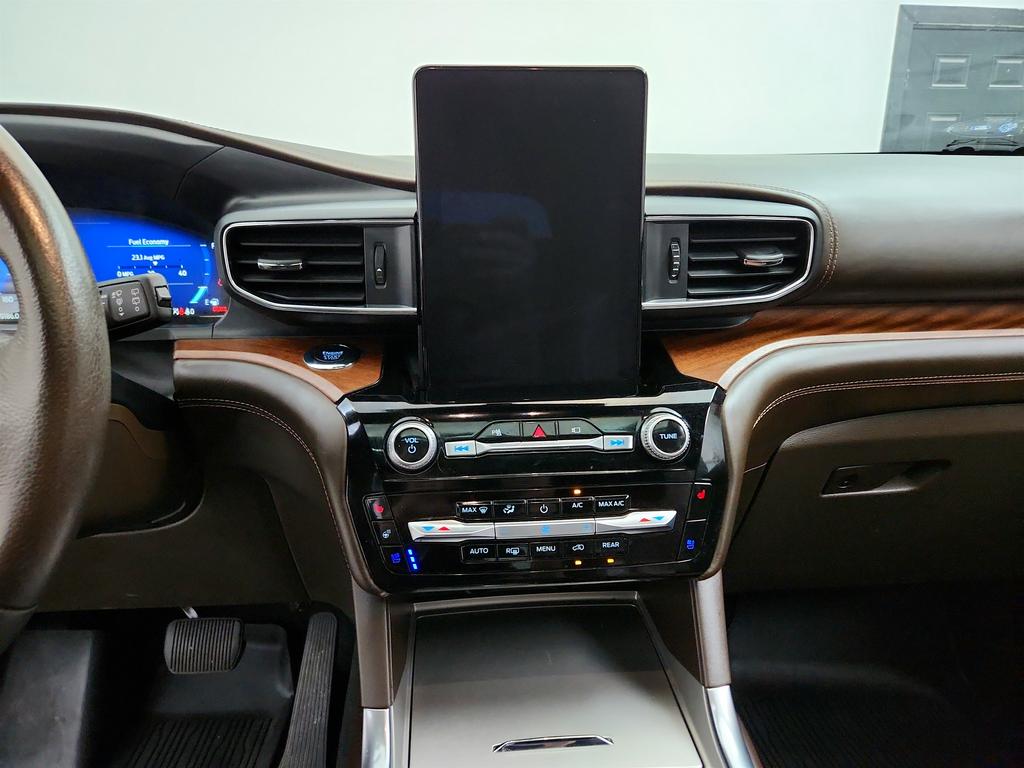 2022 Ford Explorer King Ranch photo