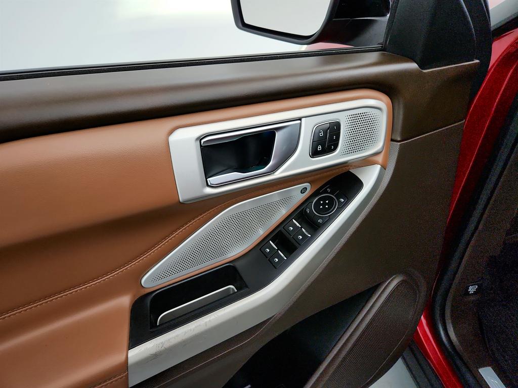 2022 Ford Explorer King Ranch photo