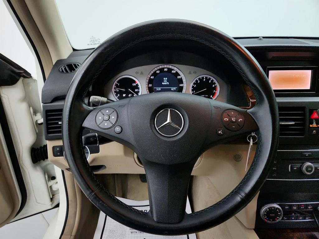 2011 Mercedes-Benz GLK-Class GLK350 photo