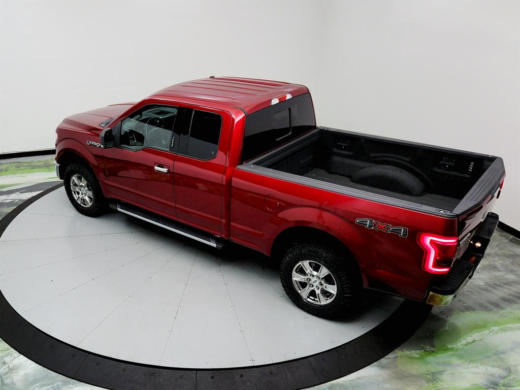 2016 Ford F150 XLT photo