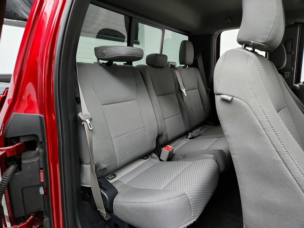 2016 Ford F150 XLT photo