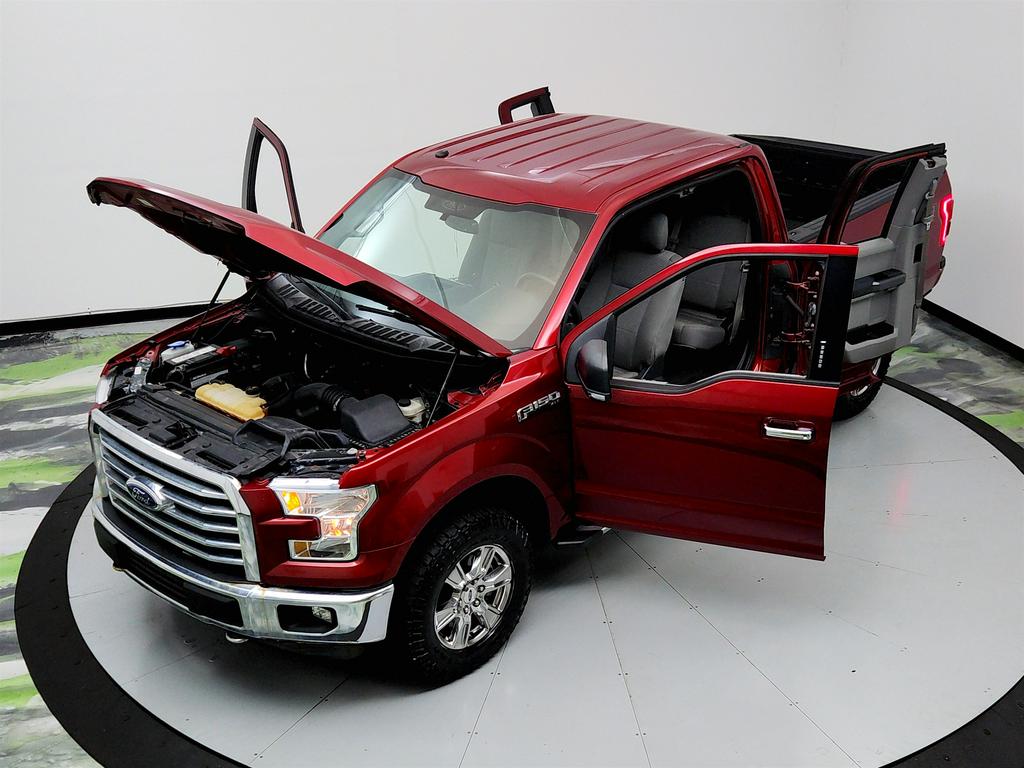 2016 Ford F150 XLT photo