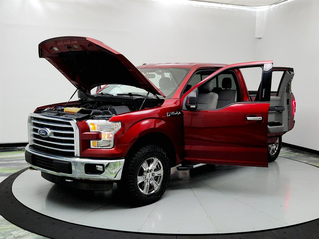 2016 Ford F150 XLT photo